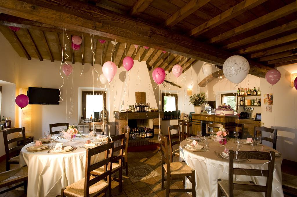 Il Castelluccio Country Resort Restaurant & Spa 巴贝里诺·迪·穆杰罗 外观 照片